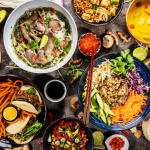 Embarque com Kelsem Ricardo Rios Lima em uma viagem gastronômica pelos sabores exóticos e marcantes da culinária tailandesa.
